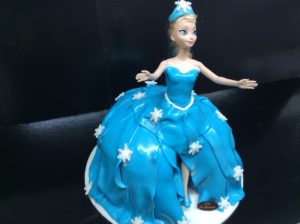 Weeding cake Reine des neiges la Guerande Patisserie Martinique