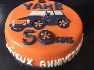 Weeding cake Jeep la Guerande Martinique